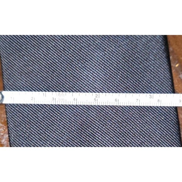 3 Ties JOS Banks Signature Collection & Paul Fredrick Silk 2 Striped 1 Solid - Picture 6 of 7